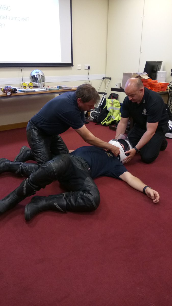 bikerdownsuff's tweet photo. Last night we delivered our evening Biker Down course and what an excellent turnout we had! Thank you to all those who chose to spend their evening with us and learn some life-saving skills. Also a big thank you to our superb Fire Bike team for your passion and dedication! https://t.co/Wg42UcfNuo
