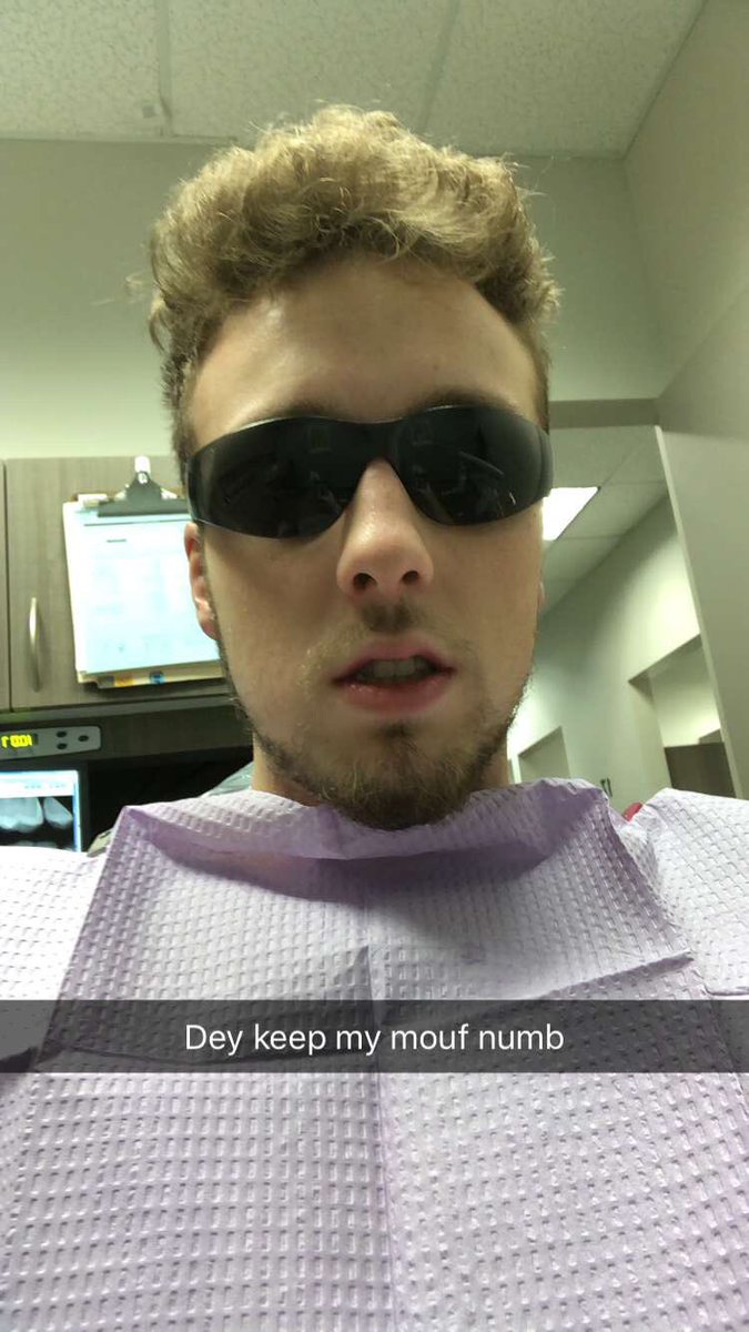 KFantl's tweet photo. happy birthday to an absolute UNIT @nickbarbeau1 have a good one my shooter love you ❤️❤️ #cliffevans #GMCMVP #kabinfever #tennisbois #mainones #yeet #buckets #secretlifeofanamericanseabass #seismograph https://t.co/Pr9OhTvbCC