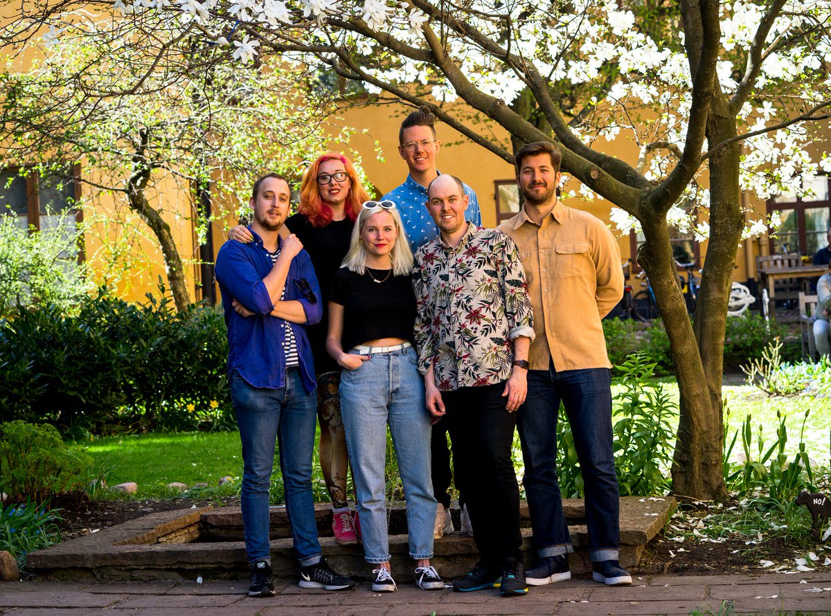 Confetti tweet media