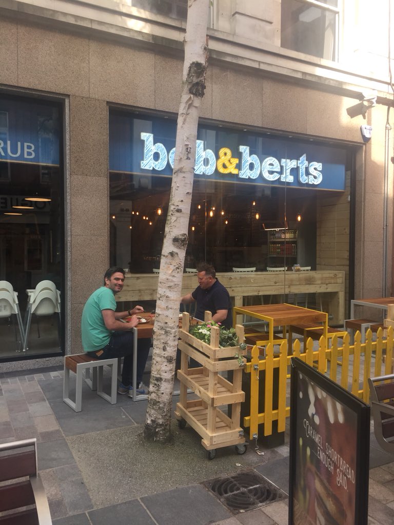 Congratulations to <a href="/BobandBerts/">Bob & Berts</a> <a href="/coogeefitout/">Coogee Fitout+Design</a> on the opening of its new store in #BelfastCityCentre both Bob and Bert enjoying a sunshine breakfast !! #FountainSt