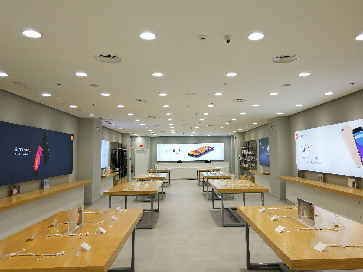 Frandroid's tweet photo. Xiaomi dévoile l'adresse du Mi Store français, des lots à gagner pour les premiers visiteurs https://t.co/bES0T9jiig https://t.co/8bHIUyC7zO