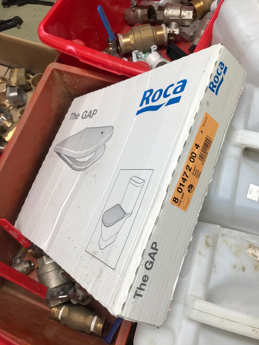 MJS_Energy's tweet photo. We have some spare plumbing parts for sale ranging from buffer tanks, to radiators, to toilets and sinks. 

If interested feel free to message us or give us a call on 01568760075 https://t.co/QcuWsF3vBi