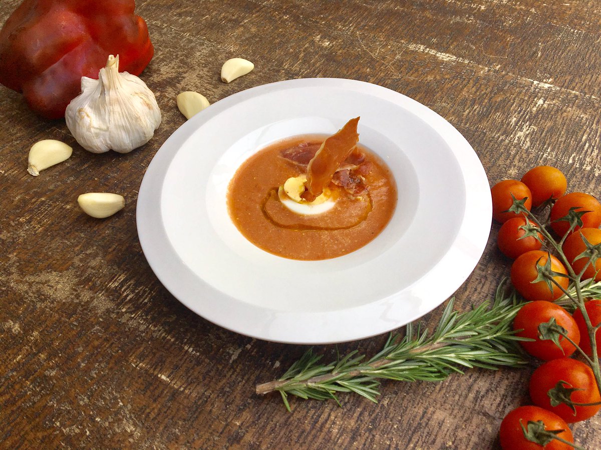 Special app - Salmorejo served with crispy ham &amp; boiled egg
#marbella 
#marbs 
#puertobanus
#marbellafood 
#marbellalife 
#marbellalifestyle 
#foodies
#takeawayfood 
#takeaways
#takeawaymarbella
#fooddelivery
#drinkdelivery
#drinksdelivery
#burgerdelivery
#pizzadelivery