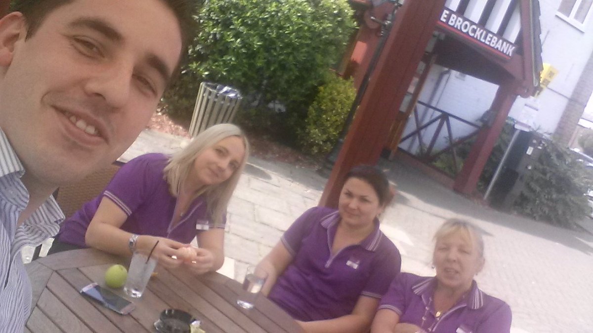 Busy day at crewe Central today. Let's have a little break at our lovely restaurant brewers fayre Brocklebank #oneteam #hygge <a href="/paulallancurtis/">Paul Curtis 💙</a> <a href="/SDEBDD/">simon ewins</a> <a href="/placemadebyyou/">A Place Made By You</a> <a href="/LauraEvans81/">Laura EvansWrobleski</a> <a href="/RikkiQuinlan/">RQPI</a>