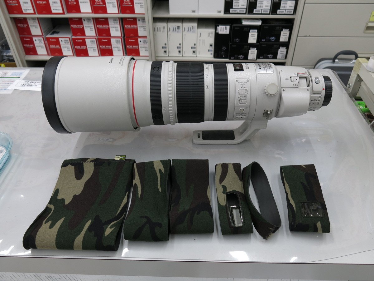 カメラのキタムラ 公式 中古カメラもキタムラ 一度は使いたい超望遠ズーム ショッピングクレジット分割48回まで無金利 対象商品です ん 付属品にも注目です 中古 キヤノン Ef0 400mm F4l Is Usm エクステンダー 1 4 金曜19時から
