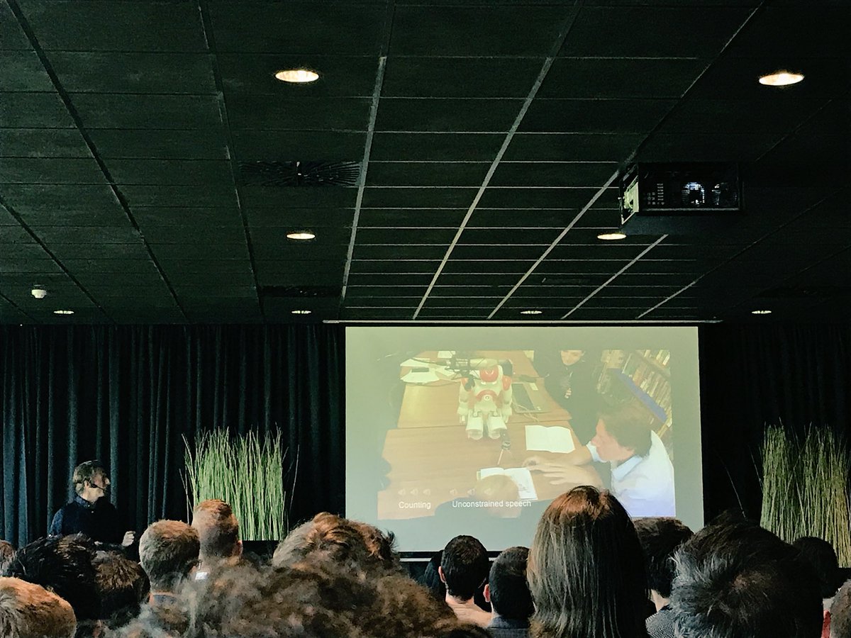 fongenae's tweet photo. .@TonyBelpaeme talking about the state of the art, current @IDLabResearch and open challenges for engineering social robots with AI #IDLabDay #teambuilding https://t.co/1E1axR15XW