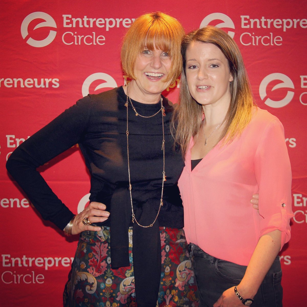 joannedavies79's tweet image. So excited to have met @maryportas  this week at our @TheEntCircle event. Such an interesting and funny talk ❤️#ecworks #maryqueenofshops #maryportas