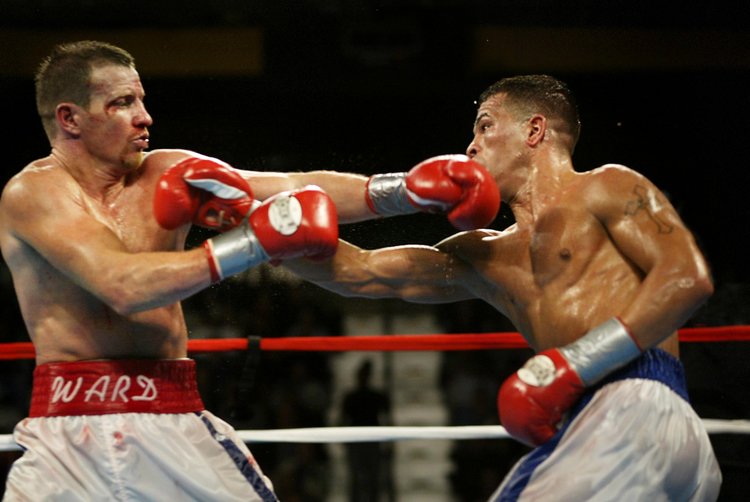 Boxing_Exposure's tweet image. On this day 2002 Micky Ward and Arturo Gatti met for the first fight of their classic trilogy. 

Ward would win the opener by majority decision in a belter of a fight.