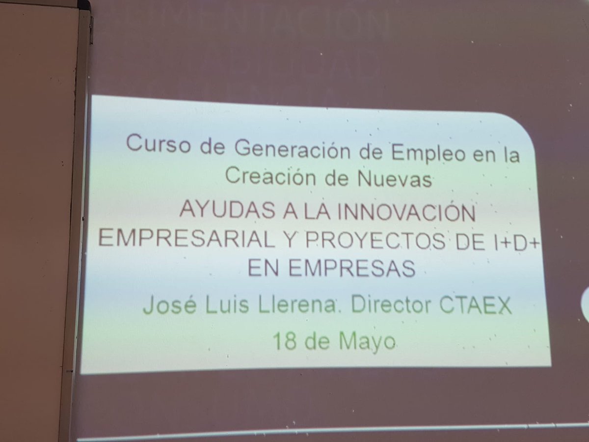 CTAEX_CIT's tweet photo. Nuestro director @jllerenaruiz participa en el Curso de Generación de Empleo en la creación de nuevas ayudas a la #innovación empresarial y #proyectos de I+D+i en #empresas en la Escuela de Administración Pública de la @Junta_Ex en Merida. https://t.co/ETp4A86cEu
