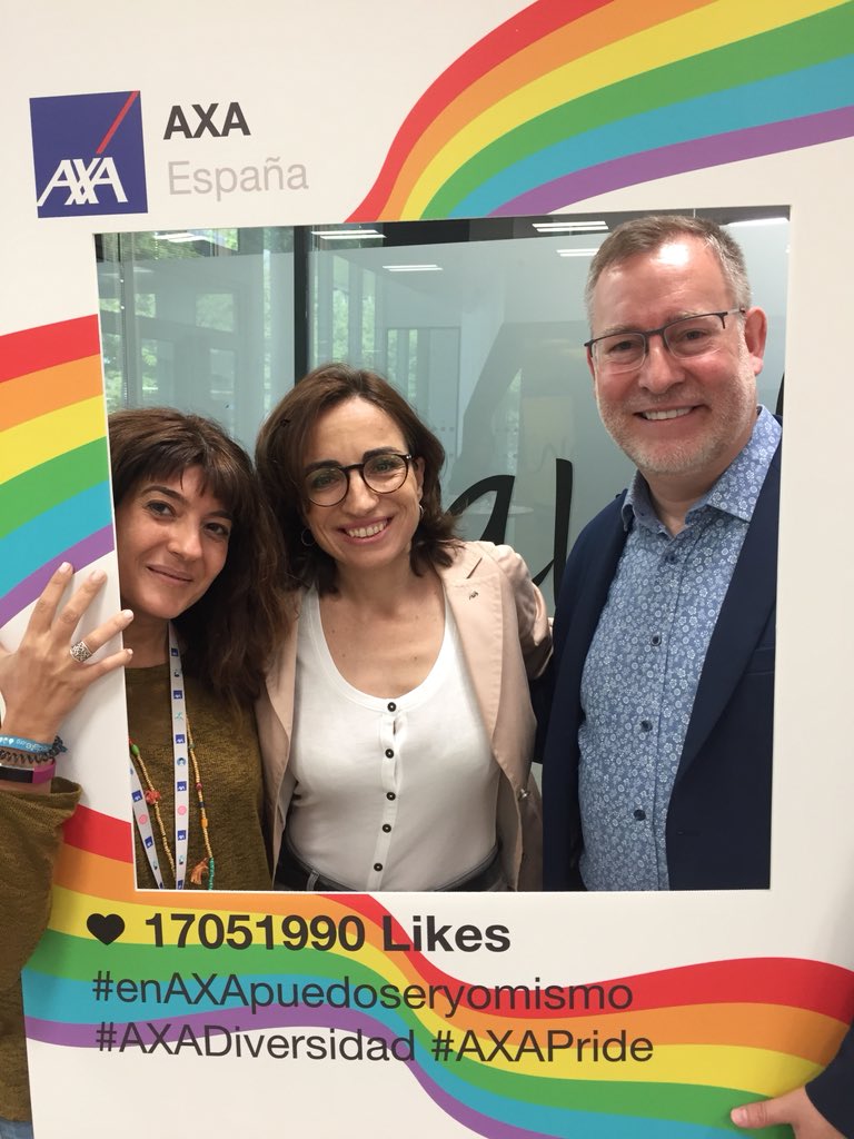 agutierrezlg's tweet photo. Compartiendo en la reunión de aliados en AXA. #enAXApuedoseryomismo #AXAdiversidad. #AXApride. @CarmenCorbaton @isabelgrguez3 @superisa3 https://t.co/LlHbHacyDq