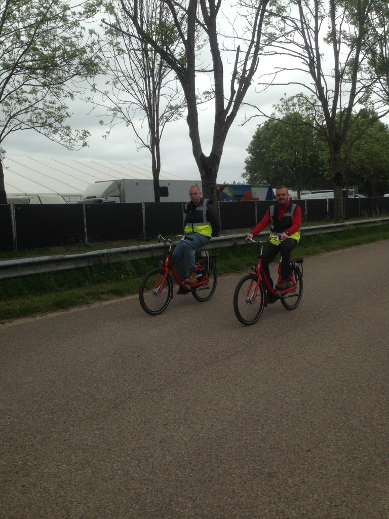 Maak kennis met Harry en Henk van het rapid respons team. Mocht er iets aan de hand zijn proberen zij per fiets snel bij je te zijn. #toppers #altijdklaar #opw18