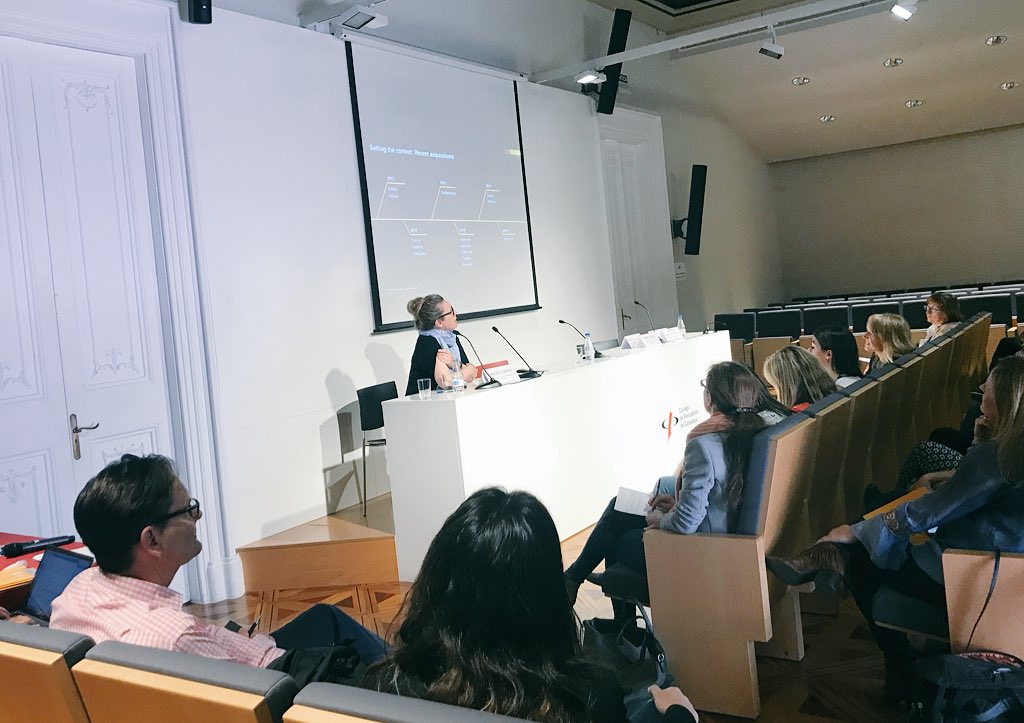 BOC_UK's tweet photo. Angela Dunn, Vise President of @SAPHybris: ‘How Much Change can an Organisation Take?’ #ICCamp #BOC_Events #BOCEvents https://t.co/z3FSRyZEcp https://t.co/KZq8ZoAMWf