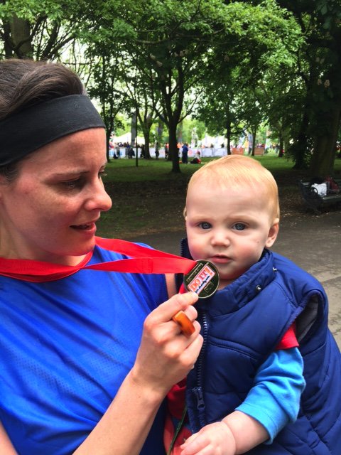 #WinnicottFoundation <a href="/Emsky_1981/">Emma Dickson</a> Emma's sponsorship page is still open #RuncompleteasSuperGirl #Noamountistoosmall #thanksofrreading justgiving.com/fundraising/Em…