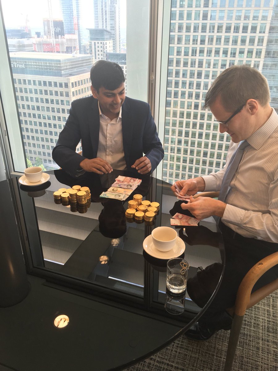 EmzyLBrit's tweet photo. Having a great time with Eardley Primary School learning the basics of trading through our the chocolate coin trading game in partnership with our London Charity @Place2Be #CitiVolunteers #lifeatciti @CitiCareers @citi #fridayfun https://t.co/nKnFBsFOix