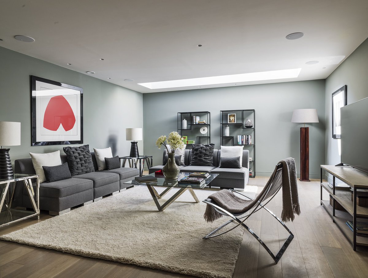 ChesterRow_'s tweet image. Our #townhouses have been designed for #familylife, with self-contained annexes for #boomerangkids or elderly parents and basements with their own kitchens and bathrooms