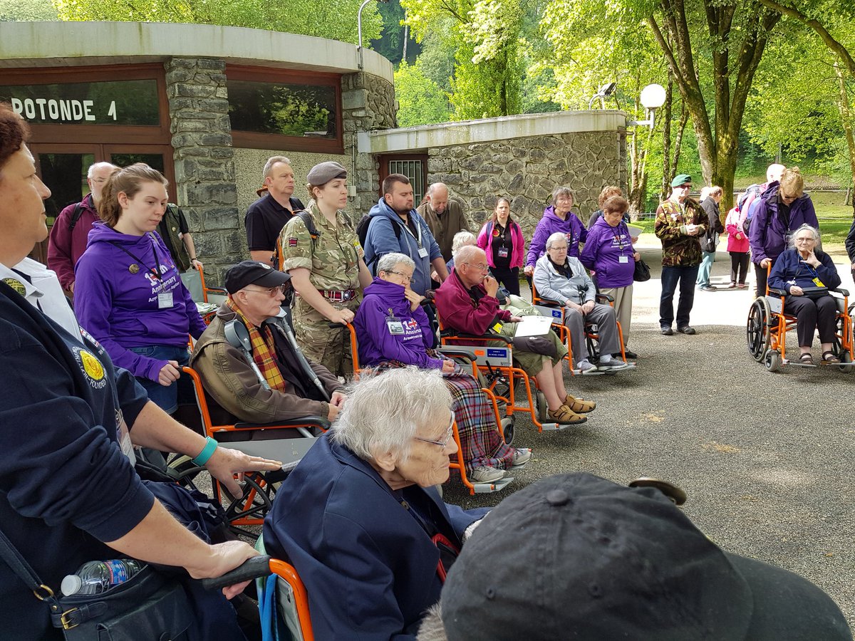 HCPTAFRegion's tweet photo. @Hcpt507 join in Stations of the Cross on the Prairie #pilgrimage #InternationalMilitaryPilgrimage #HosannaHouse @HCPT @Hcpt186RN @rafhcpt187 https://t.co/eVnqxw6Jw7
