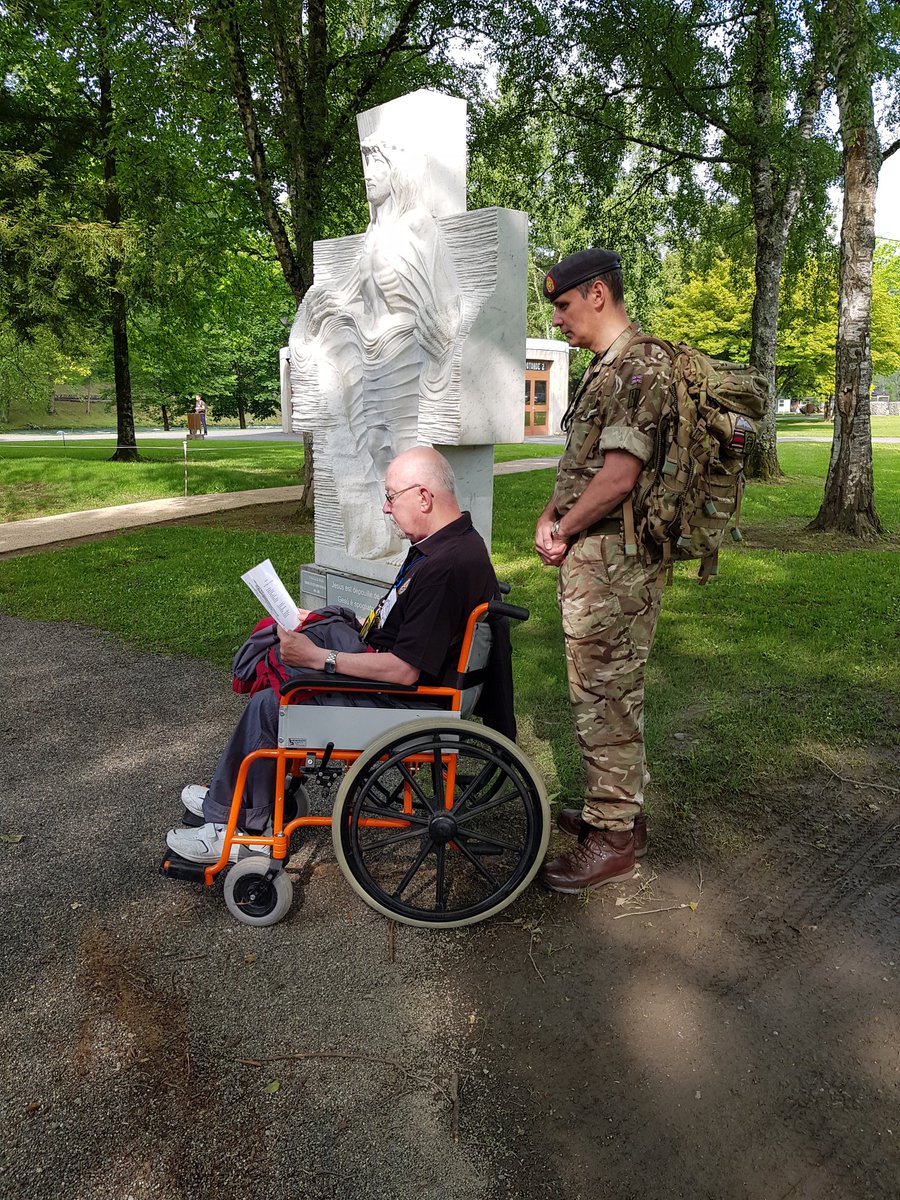 HCPTAFRegion's tweet photo. @Hcpt507 join in Stations of the Cross on the Prairie #pilgrimage #InternationalMilitaryPilgrimage #HosannaHouse @HCPT @Hcpt186RN @rafhcpt187 https://t.co/eVnqxw6Jw7