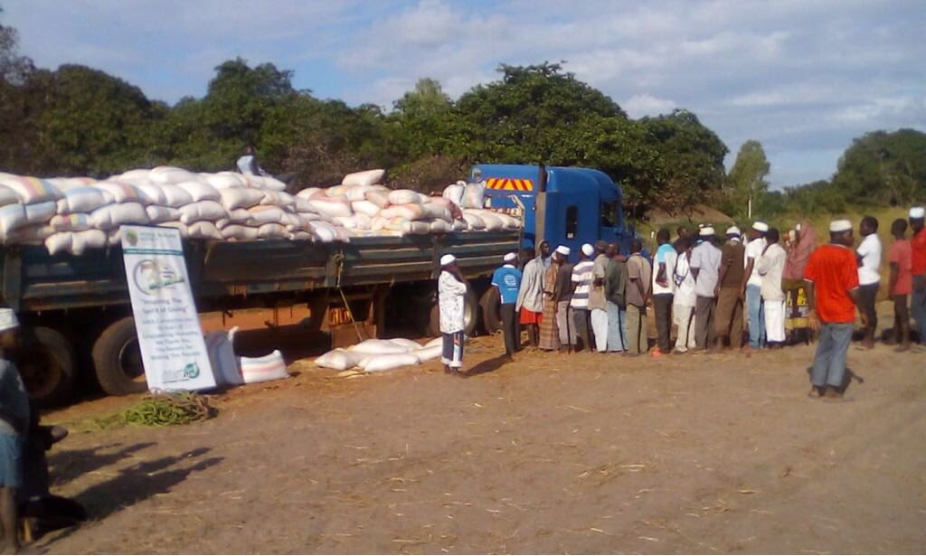 AMASADirectAid's tweet photo. Your generous donations can keep the food items arriving at the Villages and every donation is a true blessing to the people of Mozambique ❤️ https://t.co/HyQQWX3cPE
#africa #Mozambique #Pebane #Ramadaan #fasting #iftaar #donation #blessing

Inspiring The Spirit Of Giving ❤️ https://t.co/E47tF6JkiJ