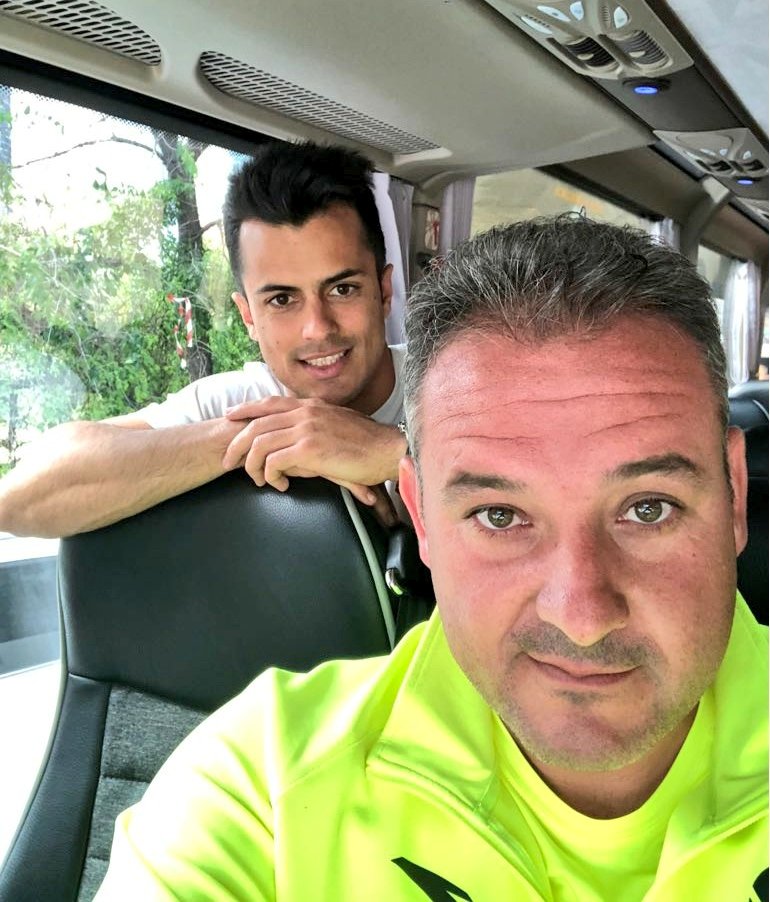 sergio_ms91's tweet photo. Las categorías inferiores del @GZEvergrandeFC , con el entrenador español @SuaySalva a la cabeza, terminan su periplo de partidos por España.
La metodología del valenciano ya está presente en los diferentes equipos del club chino 🇨🇳⚽ https://t.co/sK1XM70hWX