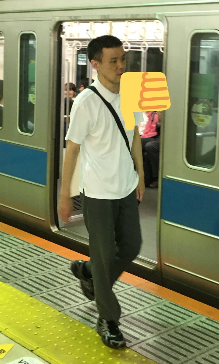 oda9ch's tweet photo. 小田急線にいた押し付け痴漢 https://t.co/YlqMnQ5Luy