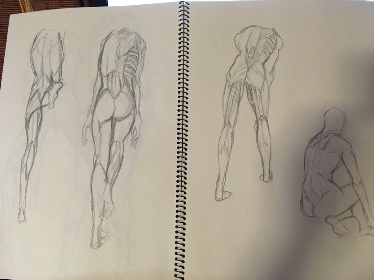 昨日のお絵描き練習4P
今日の分はこれからです。大体1p15分くらいで、4Pで一時間くらい。無心で線を辿るのが楽しいです 