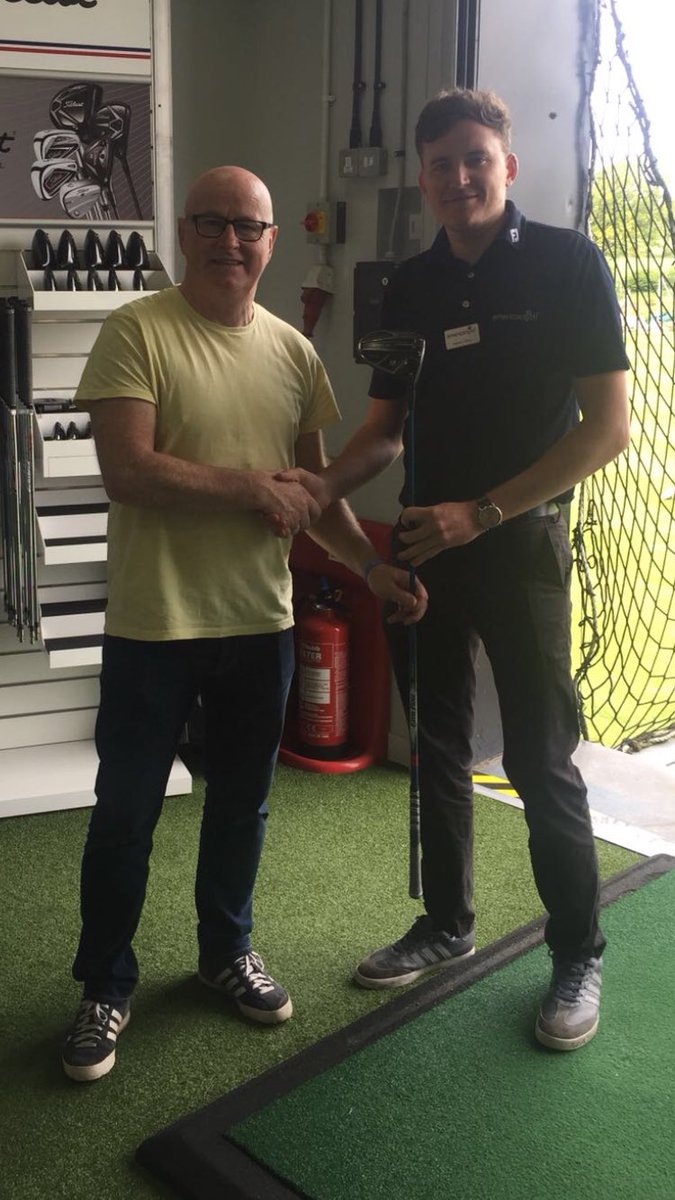 DeafGolfer's tweet photo. My fellow deaf golfer, Ian Galloway gained 11 Yards with his New Callaway Rogue Driver. Always happy to help Improve Your Game! @AG_EastKilbride @AmericanGolf_UK @CallawayGolfEU 

#CallawayRogue 
#DeafAwarenessWeek2018
#Happy60th https://t.co/MQH15NahRJ