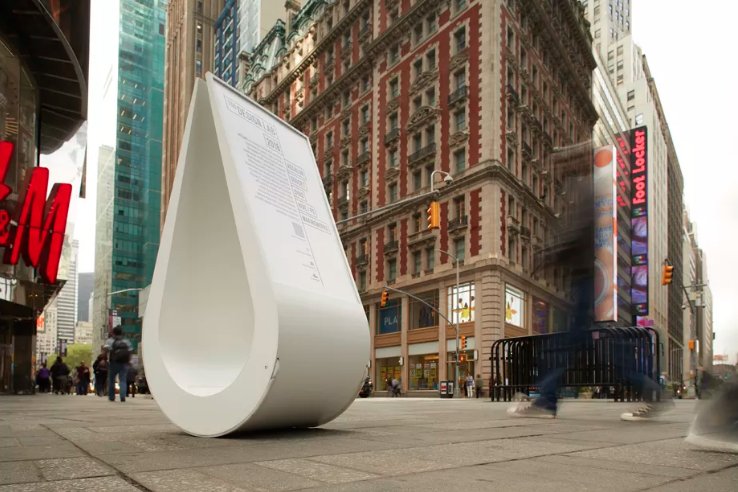 LocalikeNewYork's tweet photo. #TimesSquareDesignLab is debuting five interactive sculptures at 42nd St & Broadway. Five artists created these innovative pieces of street funiture that would provide seating, signage, and other useful functions amid the hustle and bustle of TSq. Until May 23. Check them out! https://t.co/mIIKlfgwPr