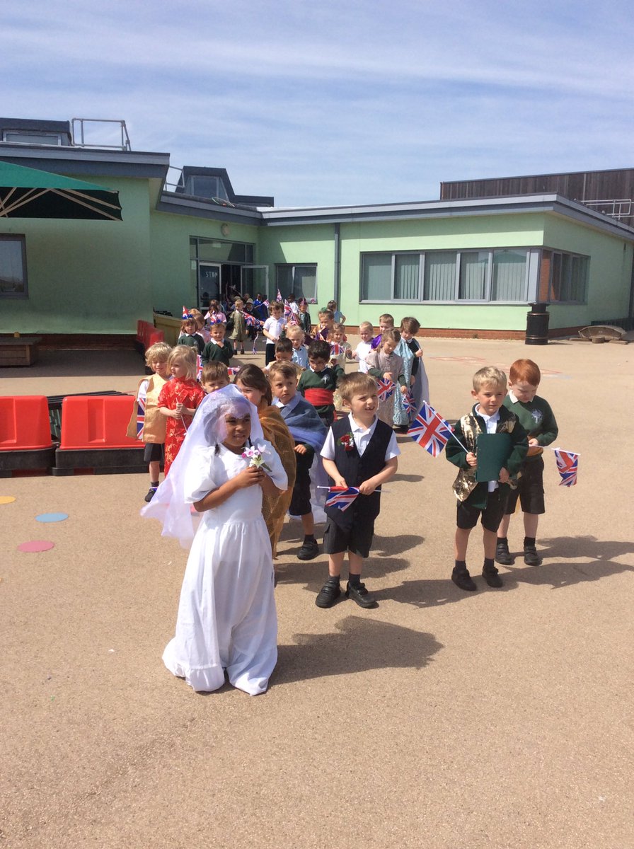 FSStLukes2017's tweet photo. Our Royal Wedding photos! @DustonStLukes #AchievingMoreTogether https://t.co/4p4oIjzfd3