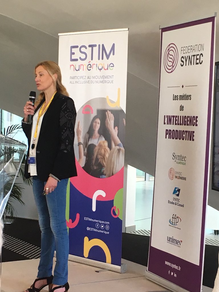 AbakaConseil's tweet photo. #ESTIMnum18 a doublé sa fréquentation cette année / 70 ateliers avec 39 femmes intervenantes sur la mixité et le #numérique . 👏👏 à elles et à @MartCecile et son équipe qui porte ce projet avec beaucoup de cœur et d’énergie https://t.co/tPKUVnBcol