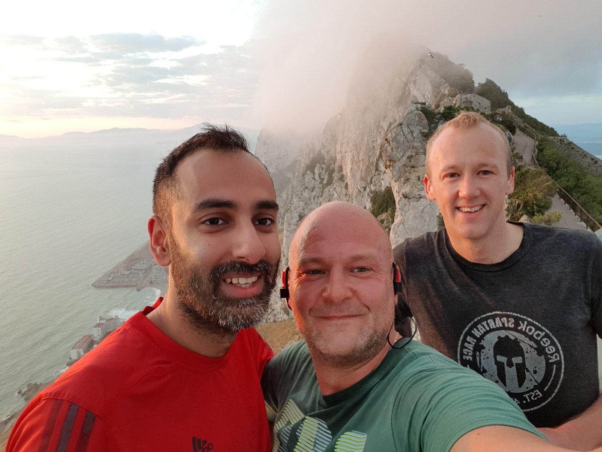 A quick jaunt up the Med Steps this morning with the guys from <a href="/SBTech_/">SBTech</a> certainly got the old heart pounding! Cheers for the run guys, see you on the Rock soon.