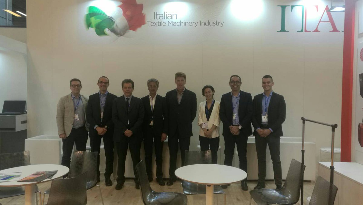 mcstextile's tweet photo. Da Berlino, ospiti di #Fespa, il gruppo #ACIMIT degli espositori italiani vi saluta!
#MCSGroup #MCStextile #madeinitly #realmadeinitaly #europizzi #termoelettronica #fabric #fabrics https://t.co/yYrR6zlMPA