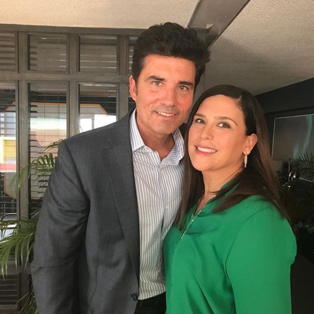 erika09395638's tweet photo. son perfectos juntos #MonicaYCamilo https://t.co/VzGo3LCkrU