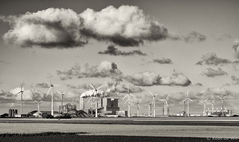 koosdewit's tweet photo. Eemshaven in black and white #Eemshaven #Groningen #Netherlands https://t.co/DrsUNereu2 https://t.co/u8Cc0IzWwk