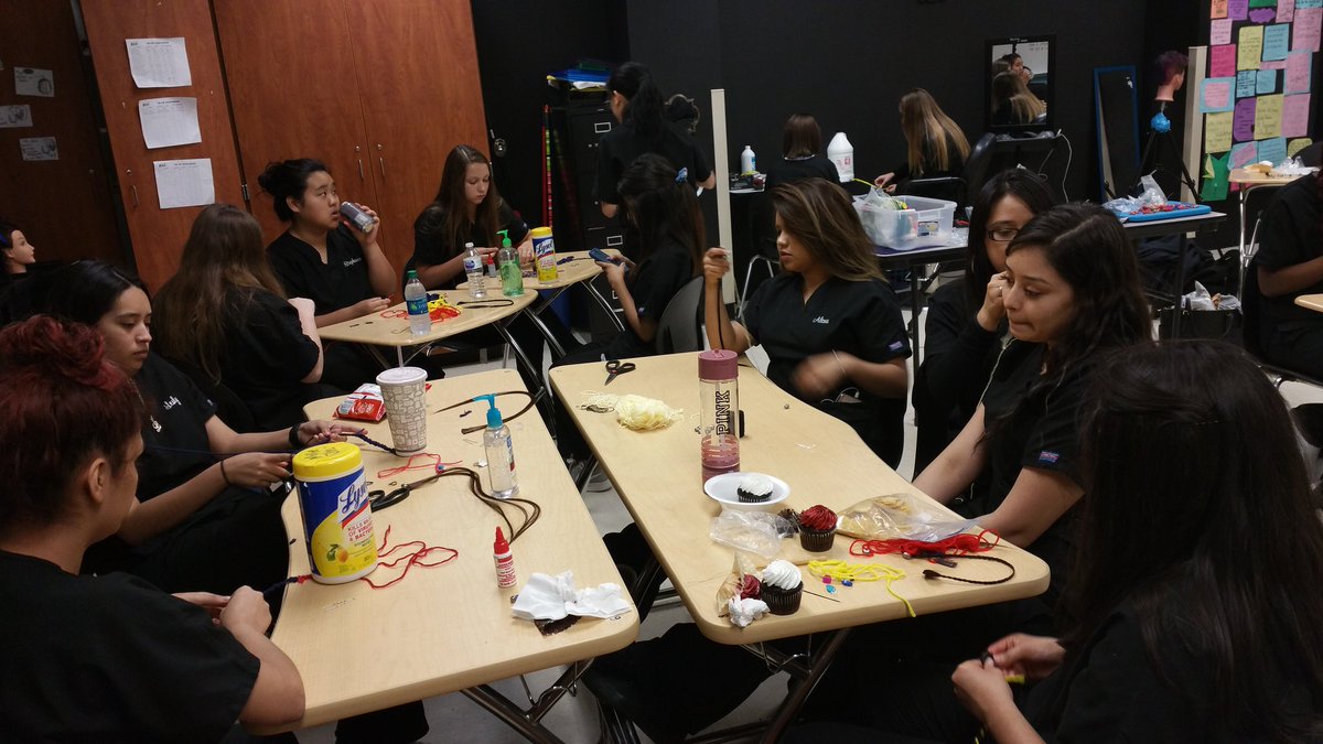 ATCCosmo's tweet photo. B-day Intro to Cosmo demonstrating Yarn Wraps &amp; Yarn Wrap Clip-in Extensions. #ATCCosmetology #Johnson https://t.co/alGscaUDnc