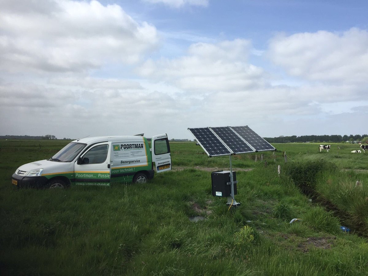 poortmansolar's tweet image. Gister ons nieuw model #PoortmanPlasDras, #type75 geïnstalleerd.