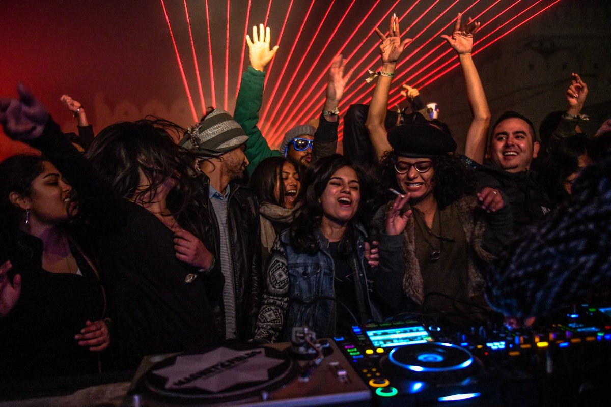 magneticfields's tweet photo. At #MagFields, we've been treated to some special performances like @sulkstation in 2014, @blottin in 2015, @filmbeatzzz and @abhi_meer in 2016 and at #magfields2017, Mumbai-based bass music DJ and producer, @Tarqeeb owned the floor and THAT Friday night 📷 Rebecca Conway https://t.co/z1CK8CrCGS