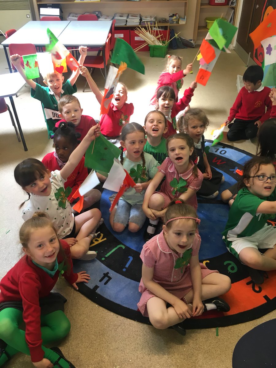 Stpcardiff's tweet photo. We’ve had a wonderful morning being Lucky Leprechauns with Mrs Southern! #studyday#shamrocks #ireland #ceilidancing https://t.co/FcowZ3x60e