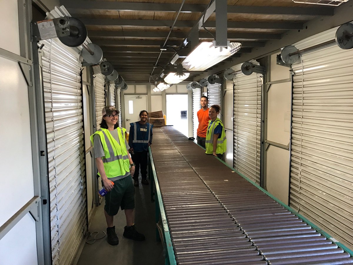 AugeBrett's tweet photo. ST CROIX TEAM gets the weekend started early.  Well done team!!!!
#Doorsdown/PDCclean https://t.co/JcvbJyxauu