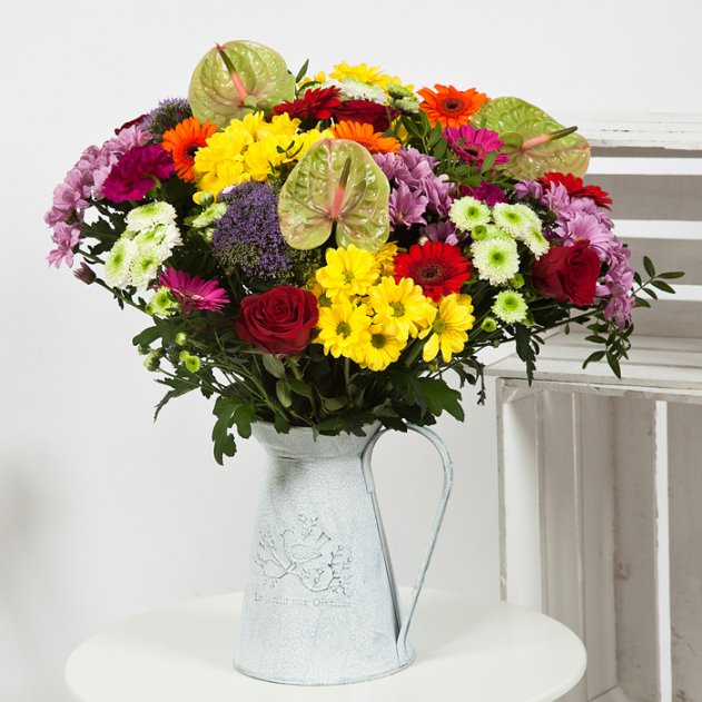 madflowerstweet's tweet photo. Wishing you all a sun &amp; fun-filled weekend ahead with our beautiful 'Fab Fusion' bouquet. Comment below 'FABULOUS' if you think it's fabulous! 😍😍😍

For only €70, order yours today: https://t.co/4LlCzgwiHh  #FridayFeeling #TGIF #FabulousFriday https://t.co/Ho8vJA4NSu