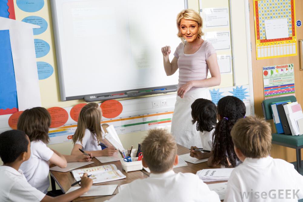 FloParango's tweet photo. - Camille, 4x2 ?
- 8 ?
- Très bien.
- Jean-Baptiste, 3x2 ?
- 6 madame !
- Bravo Jean-Baptiste !
- Rachid, 8745 x 5643 ?
- Euh...
- Bon Rachid, hier tu ne savais pas la capitale du Ouzbékistan, et là je vois que tu ne connais pas tes tables de multiplication. Allez dehors ! https://t.co/YAh3pModFK
