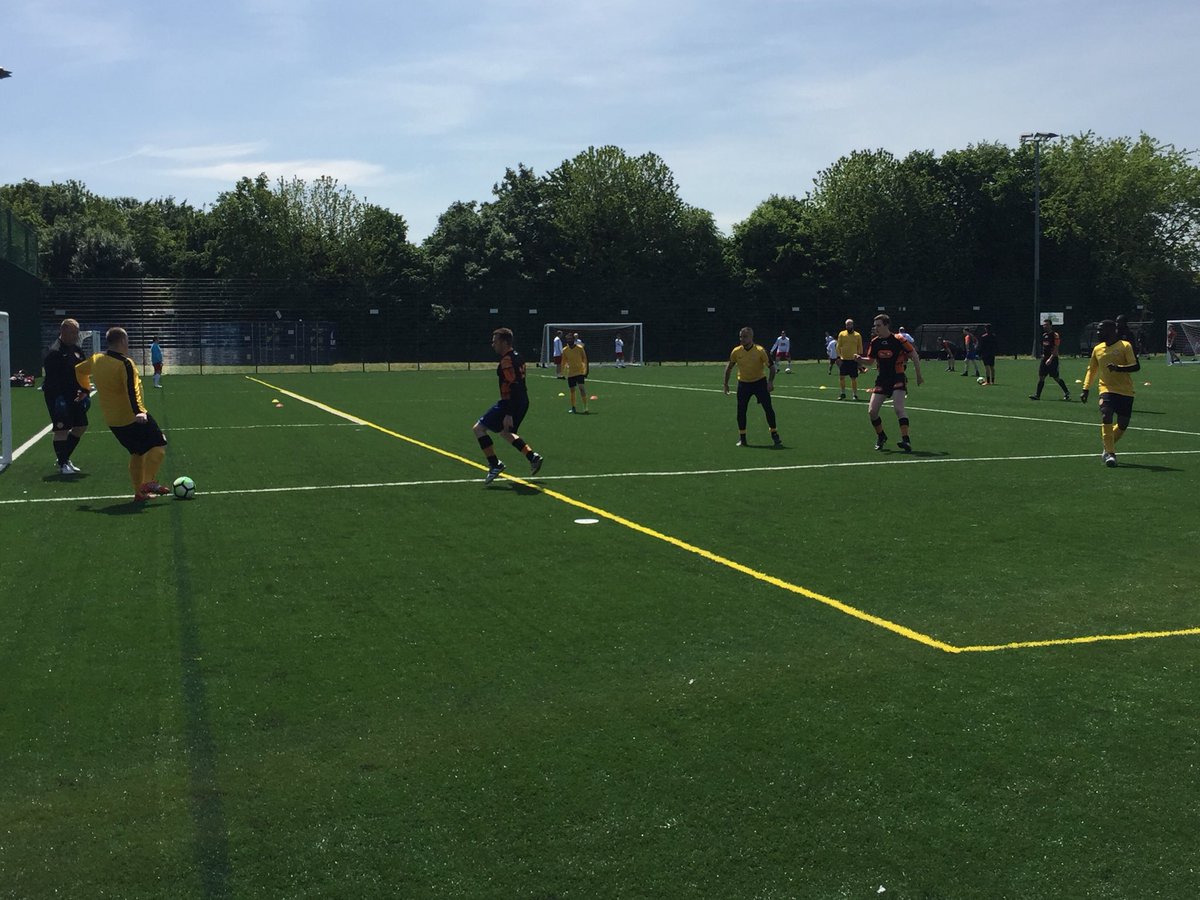 ☀️⚽️ The sun is out in Beckton and we’re delighted to be hosting the  <a href="/LQHomesMatter/">L&Q</a> Mental Health Tournament! 

#MentalHealthAwarenessWeek