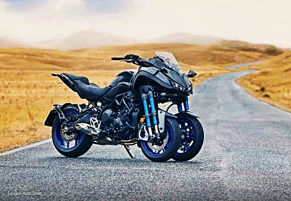 khosko's tweet photo. #Yamaha NIKEN https://t.co/wxMhsFPlpD