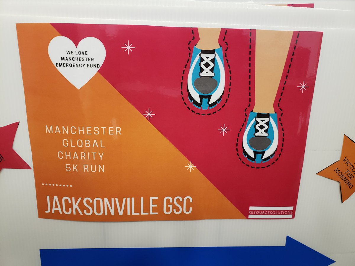 RockiHowardSPHR's tweet photo. Gearing up to support @RSOutsourcing Manchester colleagues. #OneLoveManchester #teamunited https://t.co/DcMdoVdR5b