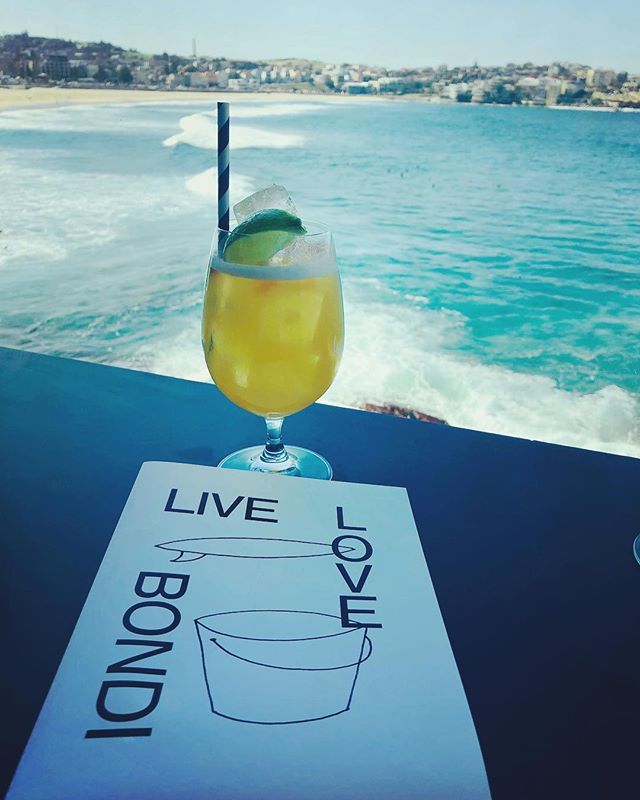 MsTravelChic's tweet photo. Cheers to the end of a fruitful and productive work week in Sydney! #TravelPraySlay https://t.co/tfqaMJveDt https://t.co/kwSScMm2zZ