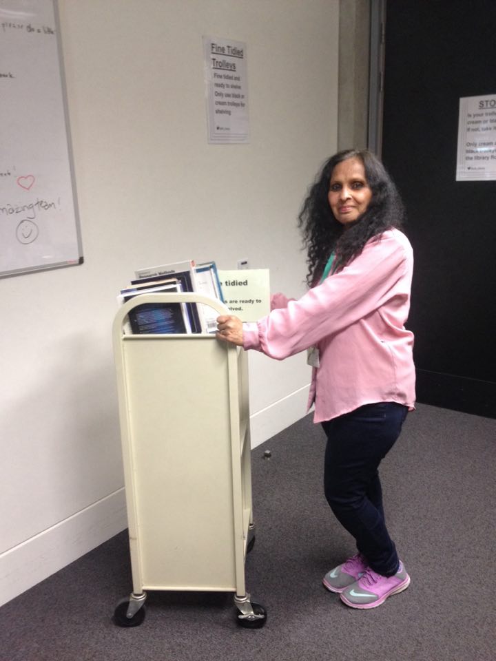 UR_Library's tweet image. More #stats for you!
During the first week of 24 hours:
📚 You returned a staggering 9,755 items! 
📚 Our awesome shelving team spent nearly 100 hours re-shelving these books!💪💪🏾
#supershelvers #springstats #behindthescenes