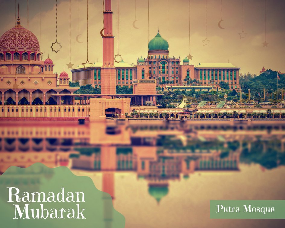travocoast's tweet photo. The pink-domed #Putra Mosque is constructed with rose-tinted granite and can accommodate 15,000 worshippers at any one time.
#travocoaster #malaysia #ramadan #ramadanmubarak https://t.co/LVA8pIhF8A