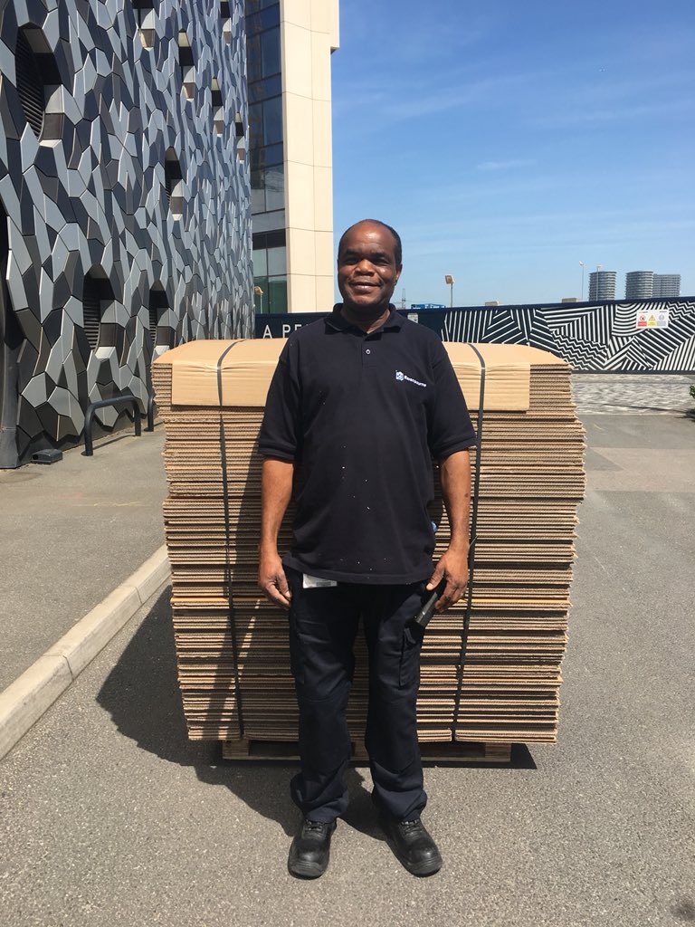 Time flies! Getting ready for our end of year show! #FE18 #boxes #degreeshow18 <a href="/3Dfound_rave/">Rave Foundation 3D</a> <a href="/James_EH_Ward/">James Ward</a> <a href="/gary_pritchard/">Professor Gary Pritchard PhD</a> @LindaSDrew