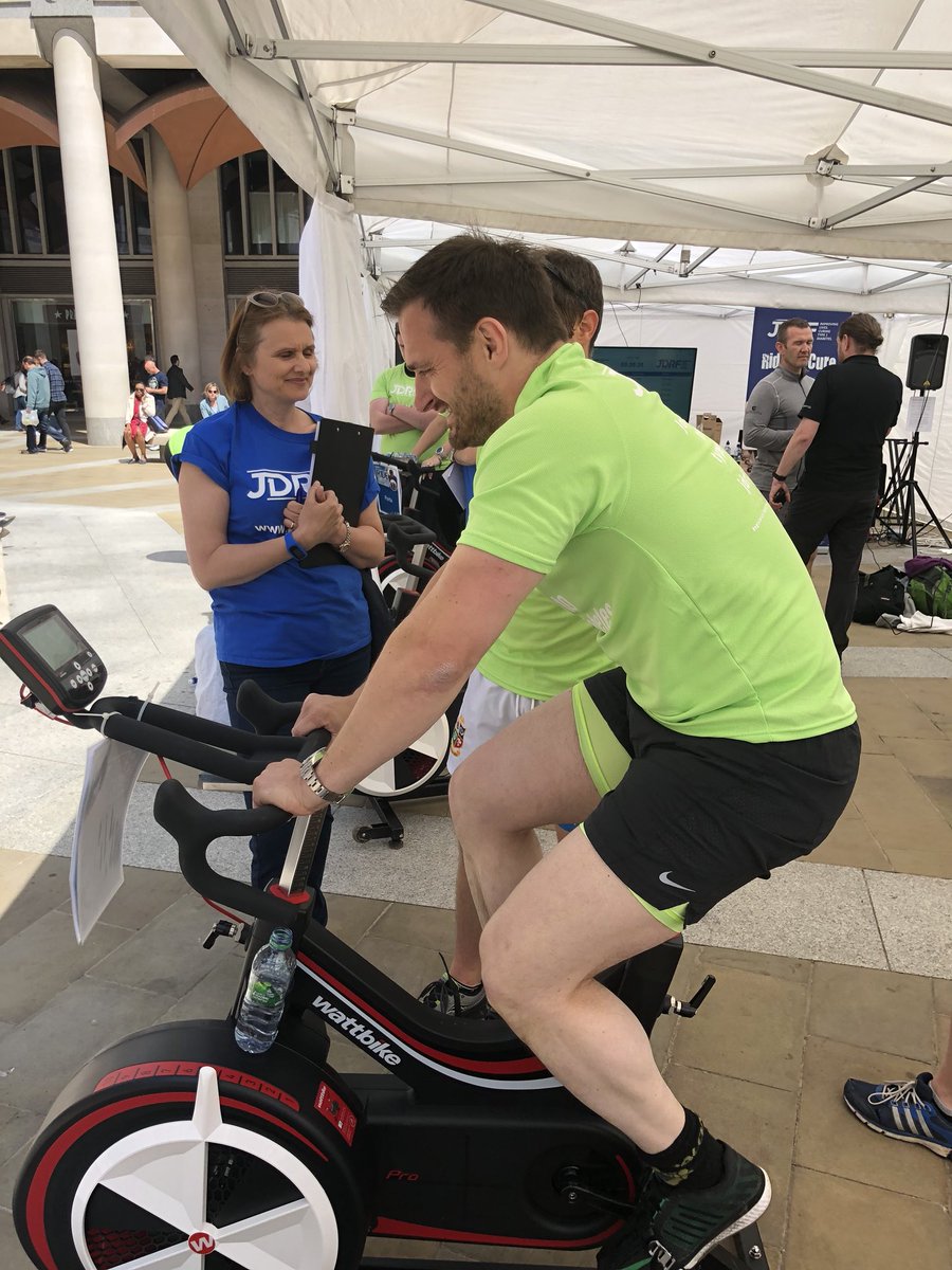 JonesHargreaves's tweet photo. Great work by #teamJH at the @JDRFUK #Ride2Cure #diabetes @p_sq this am #justride #london https://t.co/yXkmYlVyKV