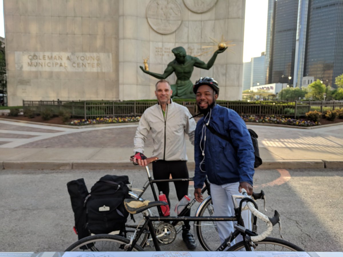 DetroitGreenway's tweet photo. At Spirit Plaza for Bike to Work Day. Great weather! #BTWD #bikeDET https://t.co/lu8F4tbyIr