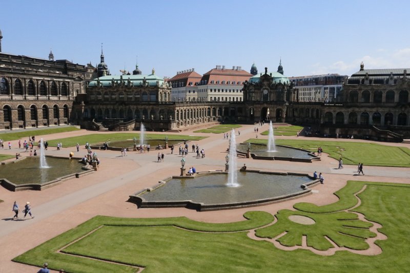 saxowert's tweet photo. Zum #FF wollen wir auf @visit_dresden aufmerksam machen und uns für den tollen Input bedanken. 
Außerdem wünschen wir euch ein schönes Pfingstwochenende 🍀☀️ https://t.co/ZPpQkwkxM4
